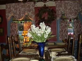 Holiday Guest House Bed & Breakfast 3* Wells