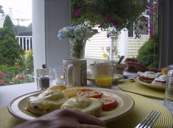 Holiday Guest House Bed & Breakfast Bed and breakfast